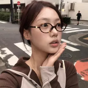 Korea Retro Oval Glasses Frame Women Lovely Ins No Makeup Plain Glasses Men Eyewear Cute Decorative Computer Glasses